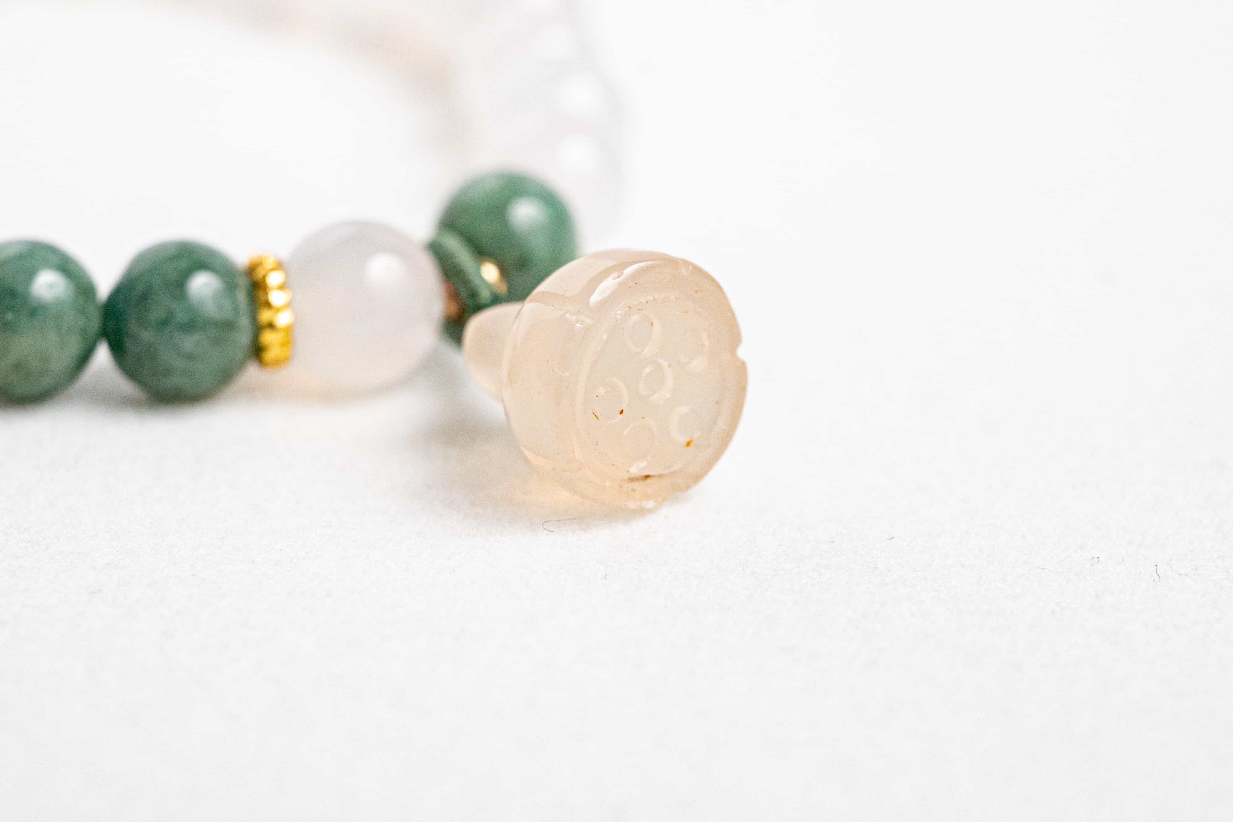 POSITIVE ENERGY White Agate Jade inspired Bracelet