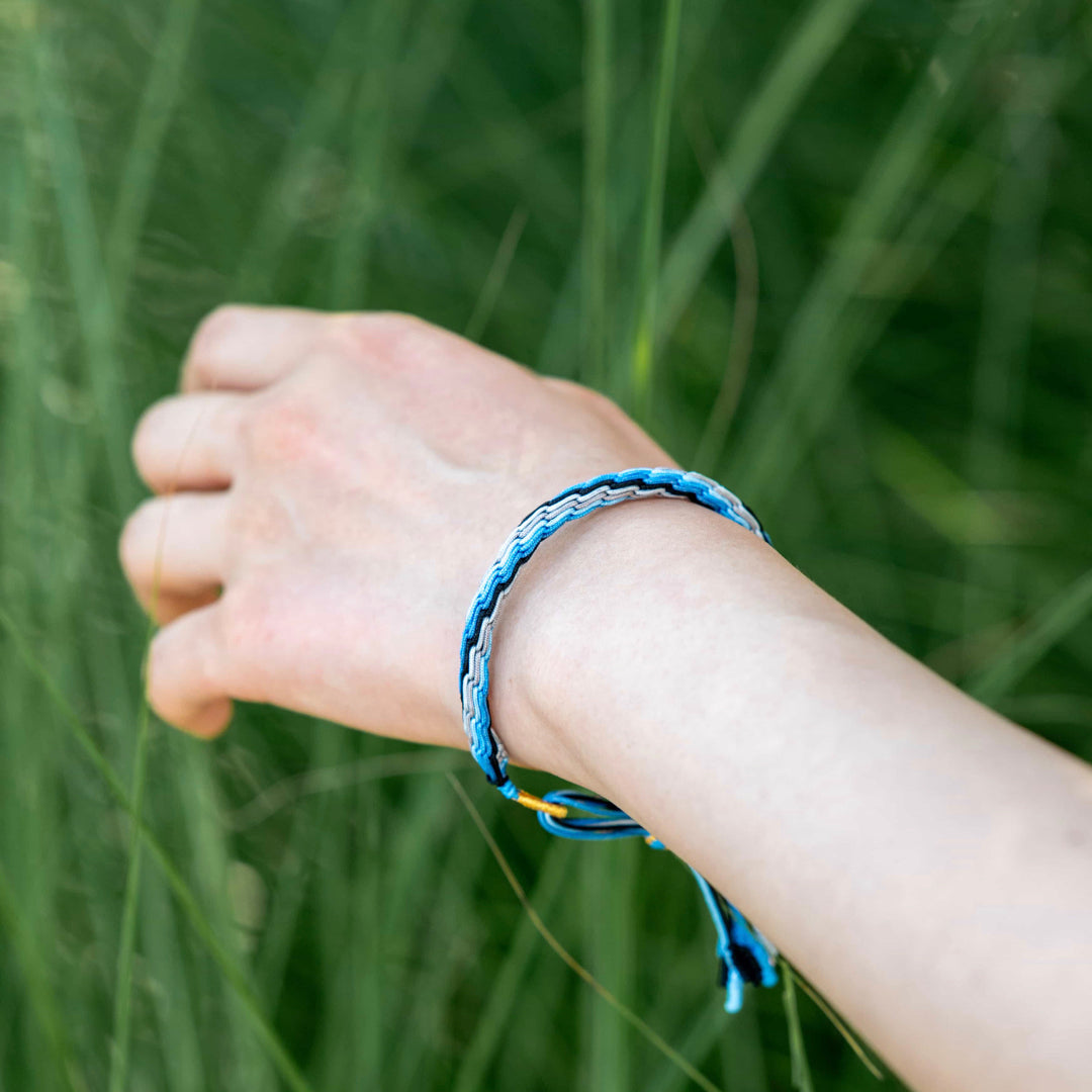 “MINOR COLD": Blue & White Handmade Braided Bracelet for Patience